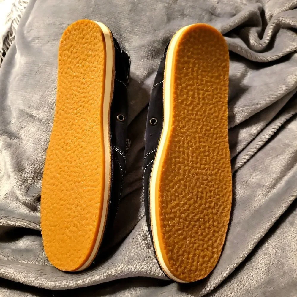 NWOT, rank 45 boat shoes,comfort with grip! Size women's 9! These are versatile,